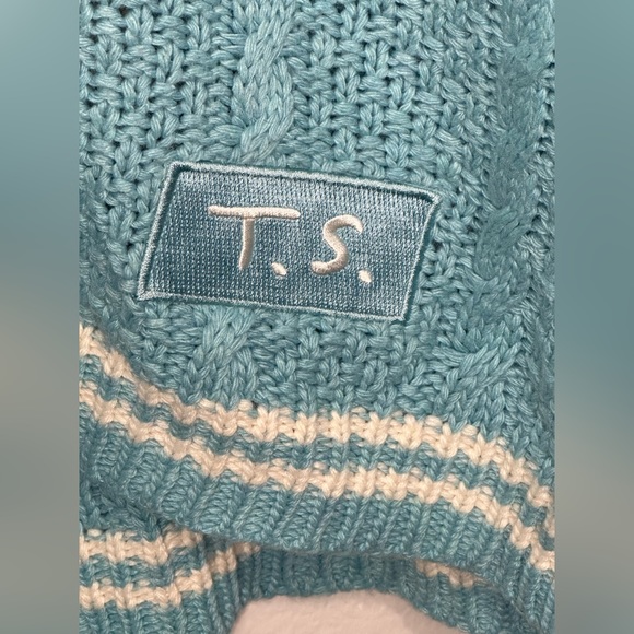 Brand New Taylor Swift 1989 Blue Cardigan - Picture 2 of 7